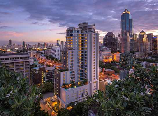 Double Tree by Hilton Bangkok Ploenchit