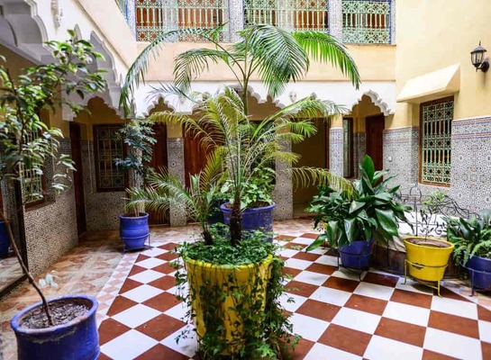 Faouzi Hotel